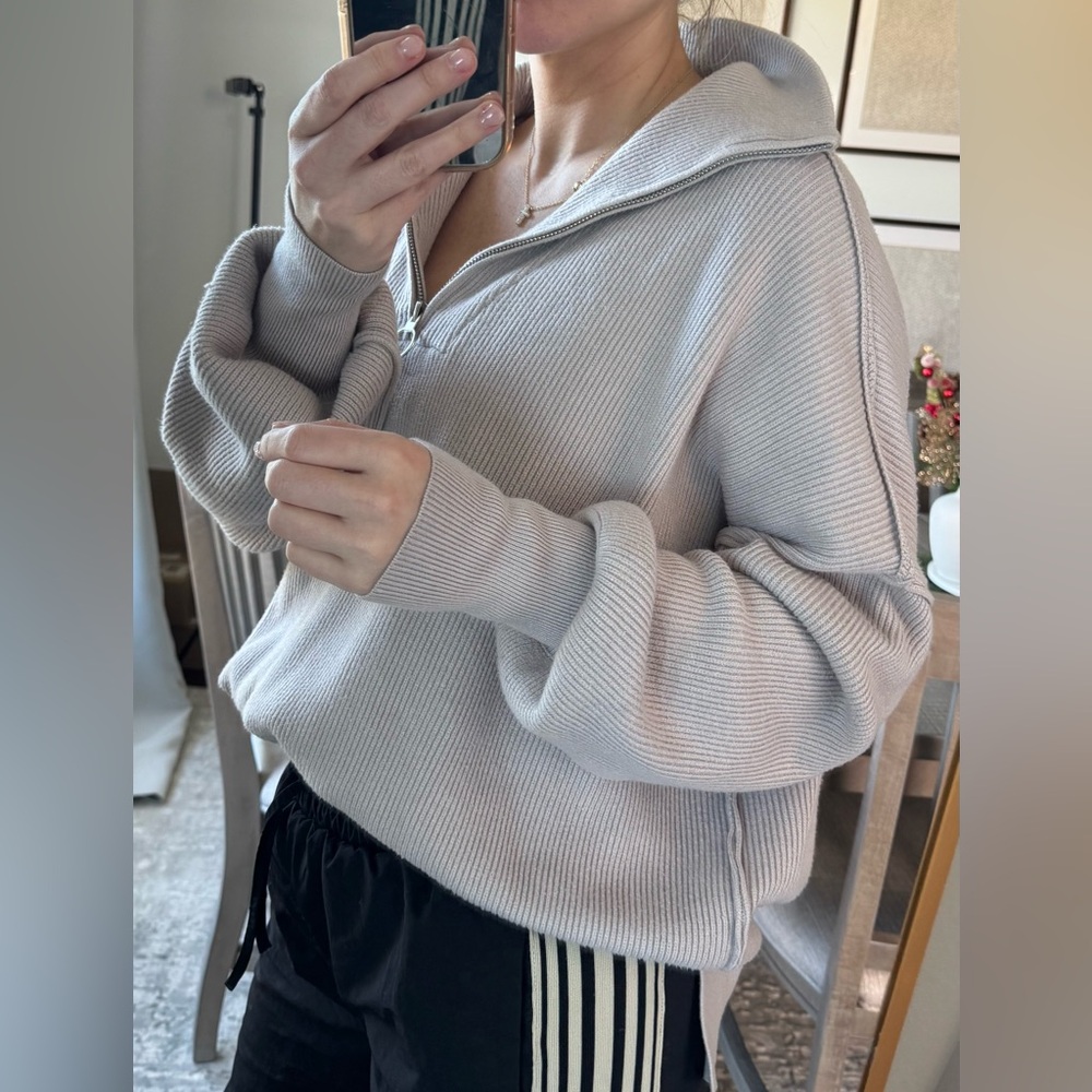 Oversize Thick Comfy Cozy Light Grey Ribbed Zip-Up Pullover Sweater - Picture 4 of 11